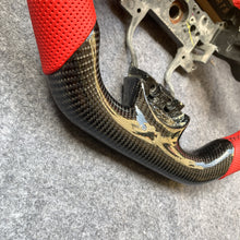 Load image into Gallery viewer, CZD Acura ILX/RDX steering wheel with carbon fiber