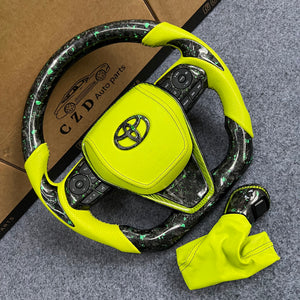 czd auto parts carbon fiber steering wheel for Toyota Avalon 2018-2022 with green airbag cover