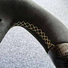 Load image into Gallery viewer, CZD auto parts for  Lamborghini URUS 2019/ 2020 carbon fiber steering wheel with alcantara leather side