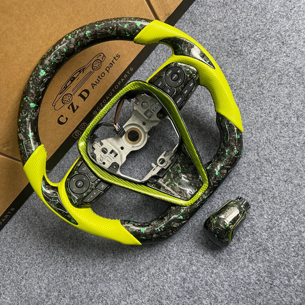 czd auto parts carbon fiber steering wheel for Toyota 8th gen Camry se xse le xle 2018-2022 with green perforated leather
