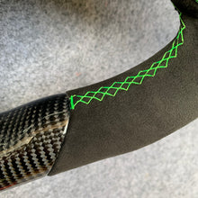 Load image into Gallery viewer, CZD autoparts for  Chevrolet Corvette C6 Z06 C6 2005-2013 carbon fiber steering wheel with  alcantara leather side