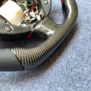 CZD Autoparts For Maserati Quattroporte 2003-2012 carbon fiber steering wheel gloss finish with perforated leather