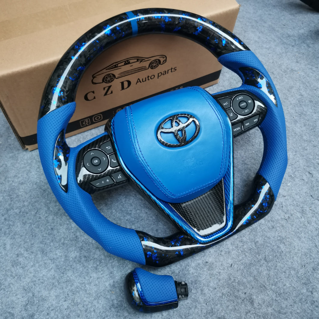 Customized for Toyota Avalon 2018-2022 carbon fiber steering wheel blue perforated leather knob（副本）