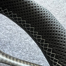 Load image into Gallery viewer, CZD auto parts for Toyota Tundra 2013-2020 carbon fiber steering wheel with matte carbon fiber