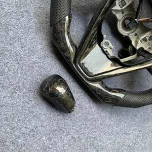 CZD Autoparts For Toyota 8th gen Camry se xse le xle 2018-2022 carbon fiber steering wheel gloss forged carbon fiber thumbgrips