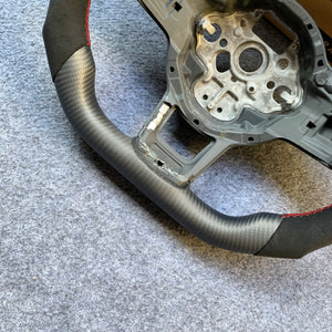 CZD Autoparts for Volkswagen Golf R MK7 2015 2016 carbon fiber steering wheel matte black carbon fiber top and  bottom