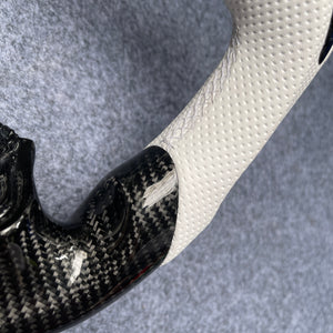 CZD auto parts carbon fiber steering wheel for Chevrolet Corvette C5 1997-2004