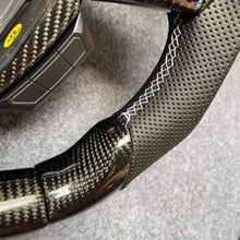 Load image into Gallery viewer, CZD auto parts for Lamborghini Huracan 2014-2021 carbon fiber steering wheel