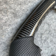 Load image into Gallery viewer, CZD 2GEN Tundra steering wheel with carbon fiber 2007-2013