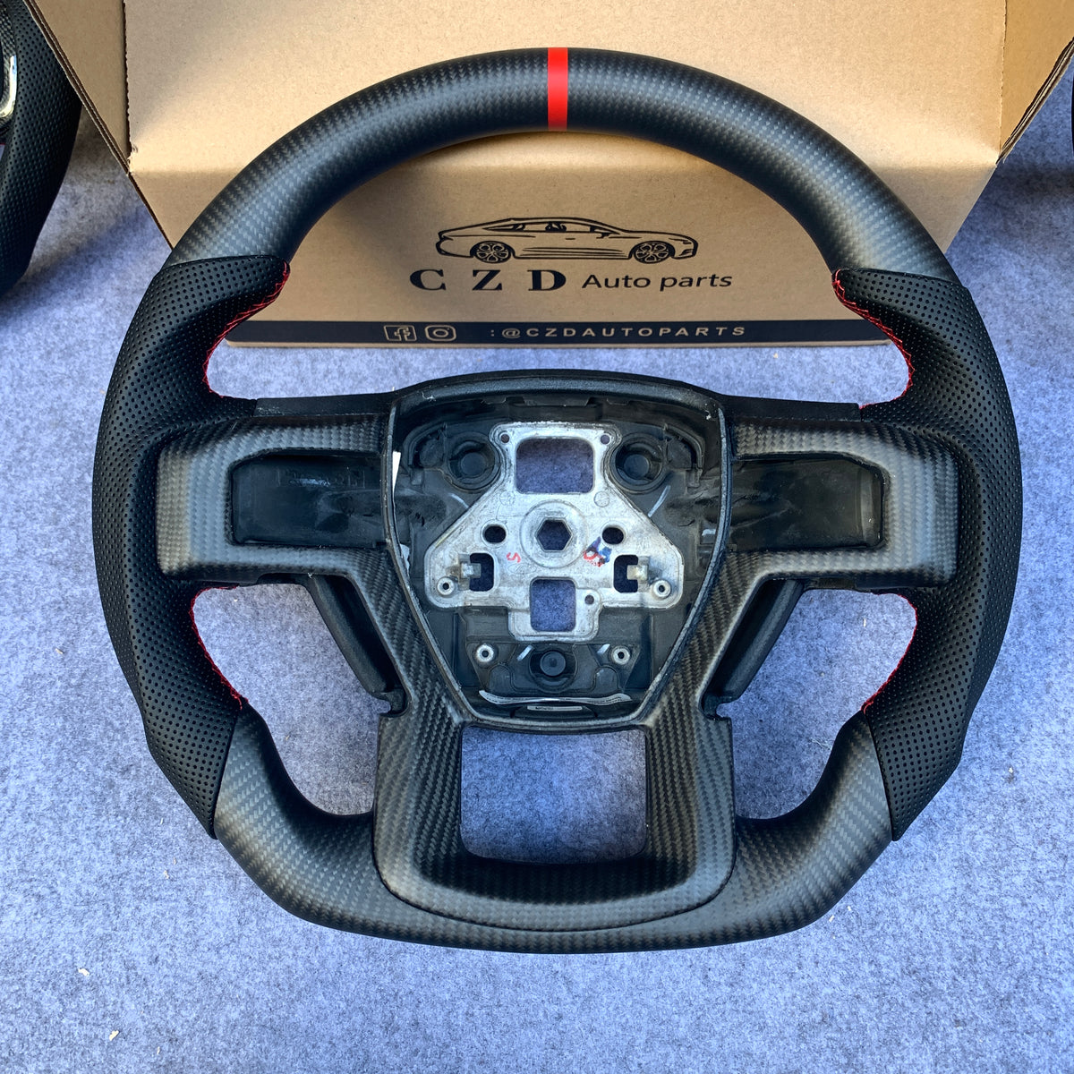 CZD Ford F150 Raptor carbon fiber steering wheel – CZD Autoparts