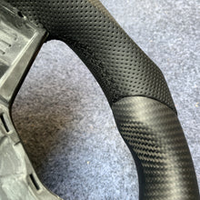 Load image into Gallery viewer, CZD Tesla model 3/model Y carbon fiber steering wheel