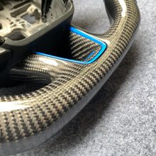 Load image into Gallery viewer, CZD-Focus MK3 2015-2018 carbon fiber steering wheel