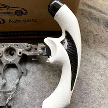 Load image into Gallery viewer, CZD Nissan 370Z/Juke/Z34 carbon fiber steering wheel with F1 design