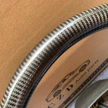 Load image into Gallery viewer, CZD For Hummer H1/H2 2003-2007 carbon fiber steering wheel